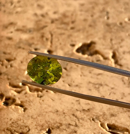 August - 3.77ct Peridot