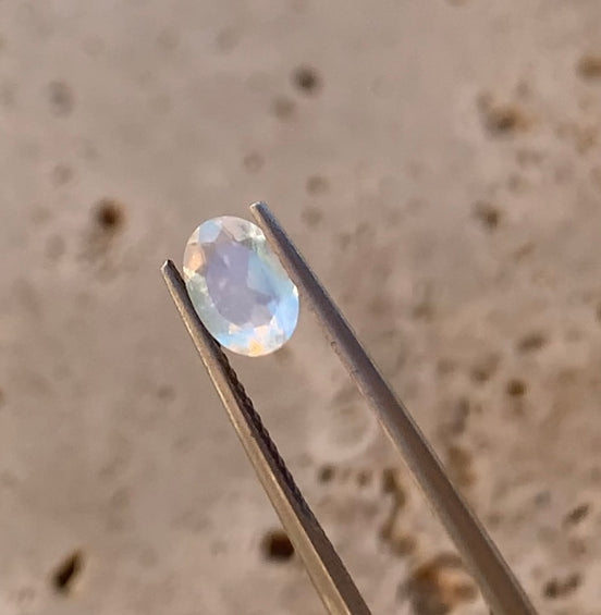 June - 0.58ct Moonstone