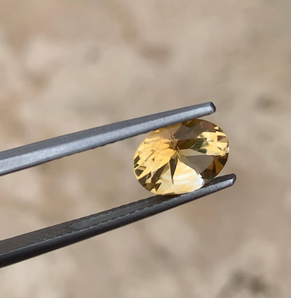November - 1.23ct Yellow Citrine