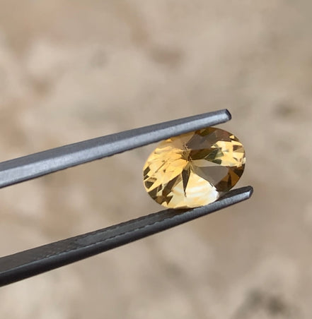 November - 1.23ct Yellow Citrine