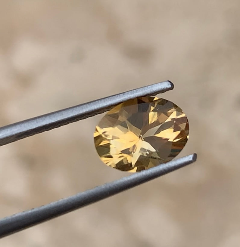 November - 1.23ct Yellow Citrine